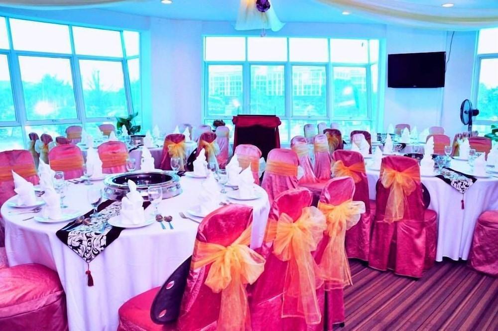 Zara'S Boutique Hotel @ Harbour City Kota Kinabalu Dış mekan fotoğraf